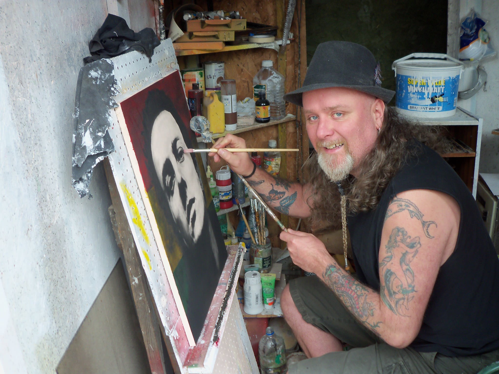 I`m the peoples artist! I draw celebrity portraits as well as family portraits! i also do paintings for your home & paint back drops for bands!