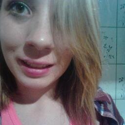 Heiderich , 1994 , futura mulher do @fabiobelieveman 2bj :**