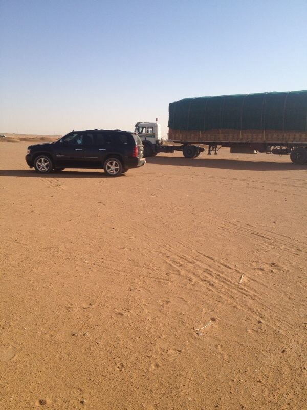 ‏‏يتوفر لدينا اعلاف برسيم وذرة كما يتوفر لدينا اسمنت اليمامة اخضر شامل خدمة التوصيل. الانطلاق من الافلاج الى الرياض وماحولها ج/ 0566259828