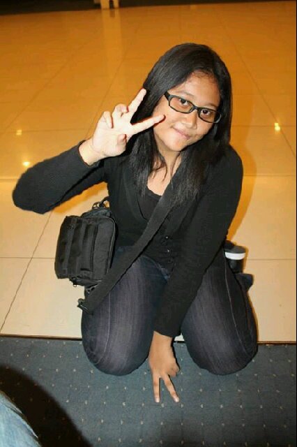 Marini Fitrilia Annisa | 28.08.1999 | 20 JHS | Inline Skate | Bandung Death Metal | Avenged Sevenfold | WRITING FUCKED UP ANGRY MUSIC
BECAUSE WE CAN! \m/