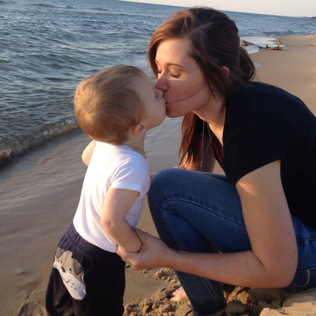 MommyAWall's profile picture. Faith makes things possible, not easy