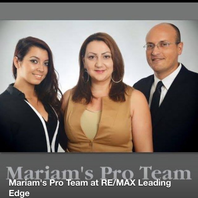 Mariam's Pro Team at RE/MAX Leading Edge is a full service residential real estate team. Call us today so we can help you with all of your real estate needs!