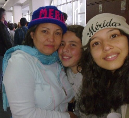 Médico Cirujano (ULA) Fundadora y Directora del Centro de Salud Docente Lao ZI. Presidenta de SOCIEMETRACH. Colaborador Con la FEMTC. Comité Iberoamericano MTC.