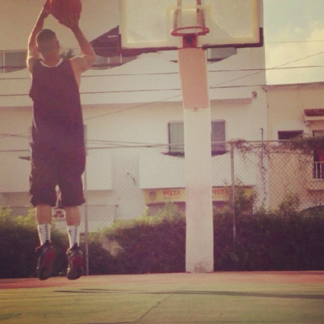 California❄Utah❄PlayaDelCarmen Professional Basketball Player