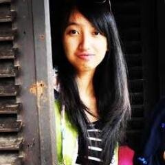 Anak Sulung dari 3 bersaudah, I Love Chocolate and many more  please FollowMe and Me Follback :D