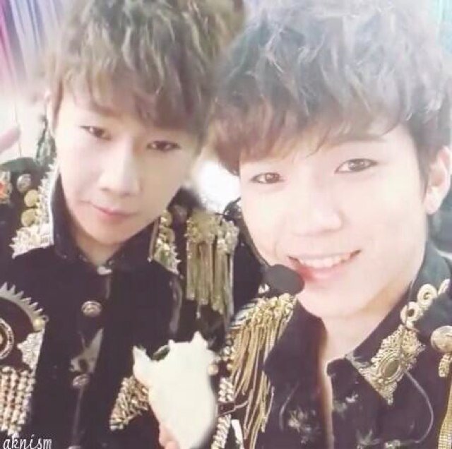 인피니트×인스피릿 남규별히 94lineの
九州すぴです。
틴탑아주촣아해 フォローの際は一言くれると嬉しいです。