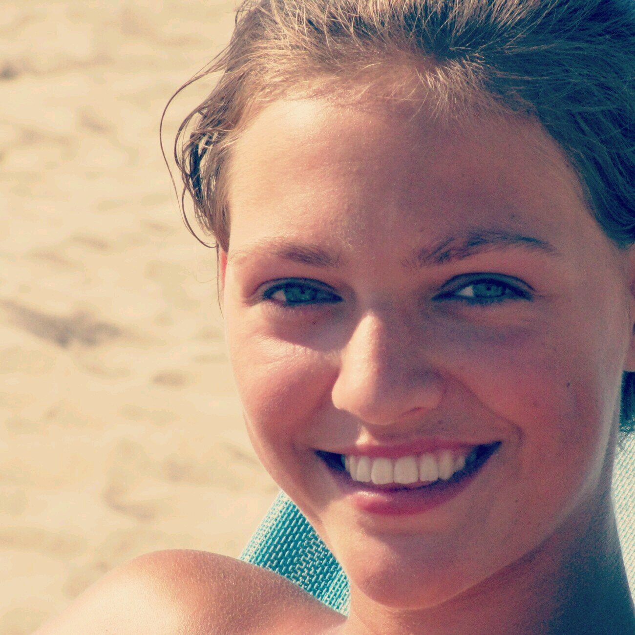 AnnavanWijk's profile picture. Life is beautiful, enjoy it