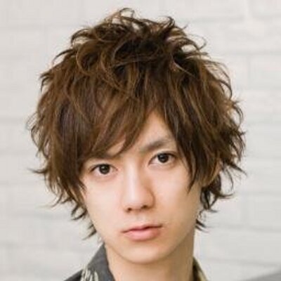 大ブレイク メンズヘアカタログ A Twitter 山田涼介 サラサラストレートの王子様ヘア Http T Co 4bpmr50edi