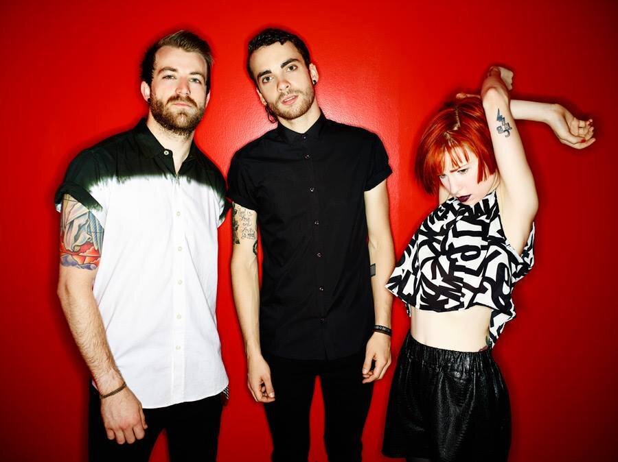 La vida no siempre es buena, es la razón por lo que la música existe.                                                        Paramore |||