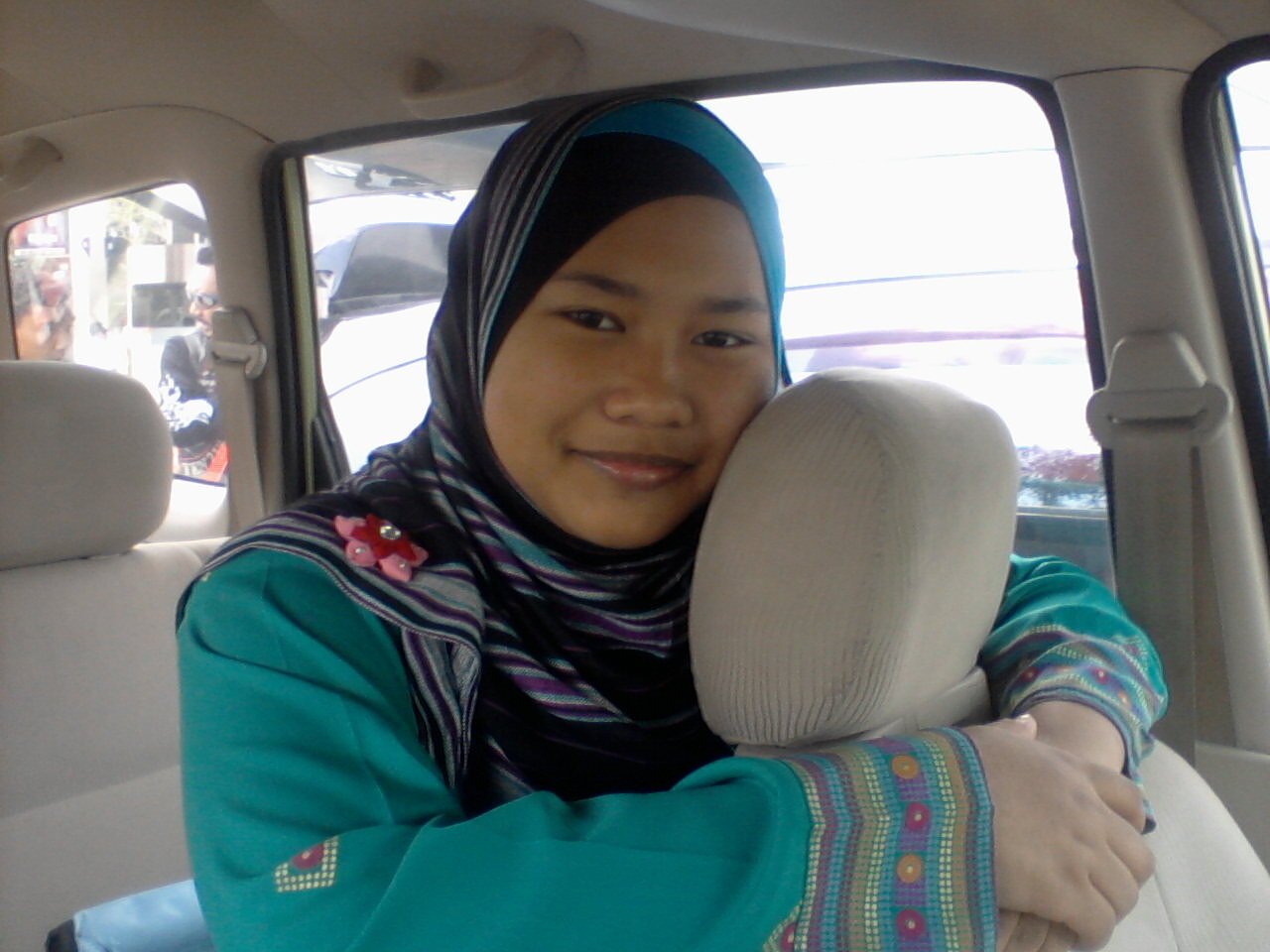 sy nur hazimah.. sy bdak bru at sini.. nice to meet you..^^