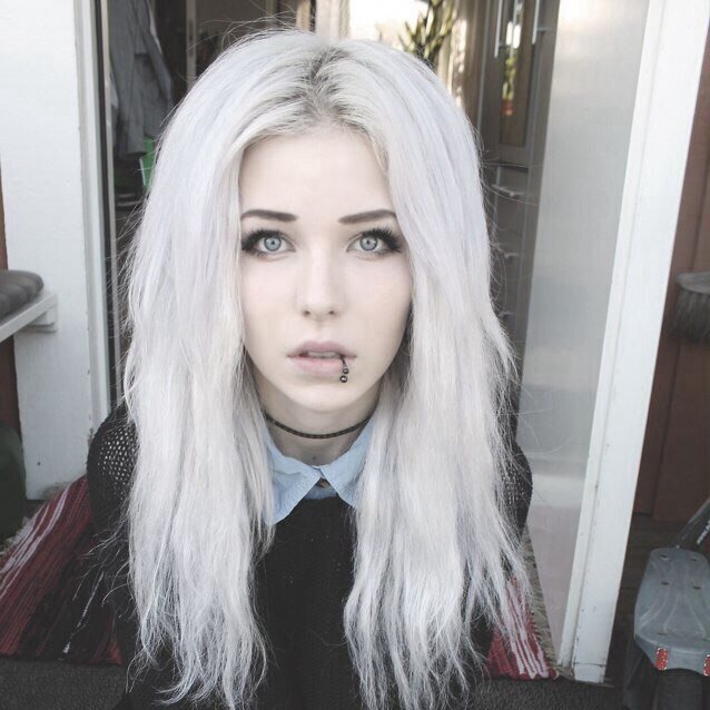 FOLLOW @lauraa_ok