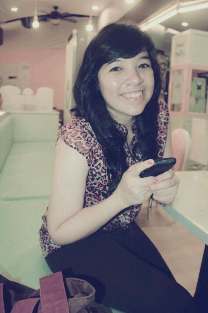 April 21st 1990.Taurus.Plegmatis.Indonesian
ig : karingurki