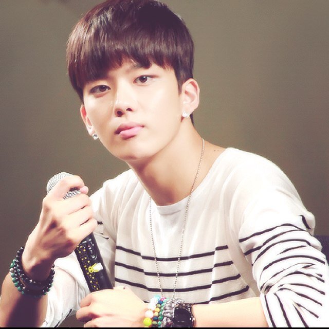 안녕하세요. BOT NOT REAL : #REAL . @BAP_Youngjae