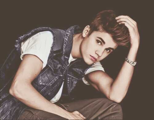 IT'S ALL ABOUT SWAG....JUSTIN BIEBER