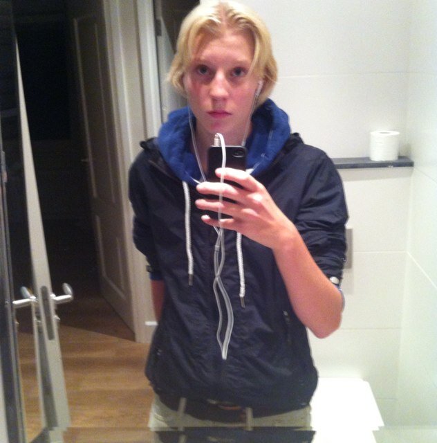 - Arhc - A3b - 0630339705 - Facebook - - gewoontommy@live.nl 100% Ajax supporter -