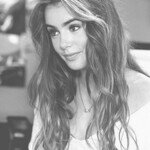 16.Clarissa Adele Morgestern.Novata en el mundo de las sombras.Tengo sangre del Angel y el don de las runas.Hija de Jocelyn y Valentine Morgestern.Amo a Jace.