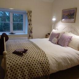 Quality 4 Star Bed & Breakfast, 5 Star Self Catering Cottage, Pembrokeshire, Excellent food, Holidays, Business Guests, Off road parking, Quiet, Secluded.