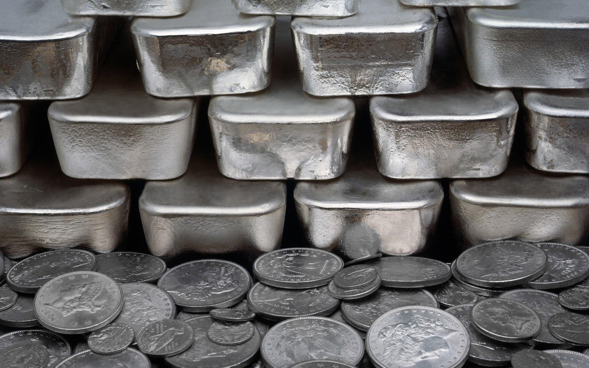 Silver Investor, Looking to Cash in Big! Hit me up if your interested in the process