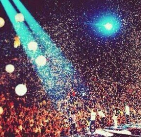My husband's name is Harry,but i call him Niall,everyone think his name is Louis,but his family call him Liam.xx