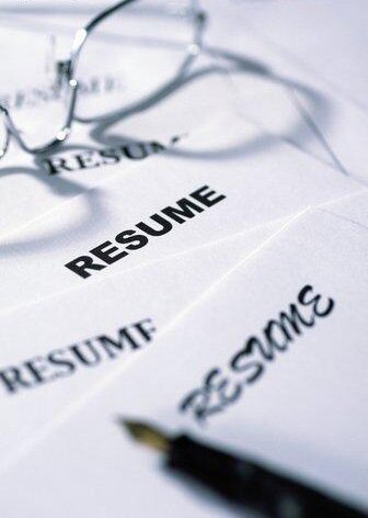 Roseanne's Resume Writing and Recruiting offers customized resume writing, job search and interview strategy techniques for job seekers.