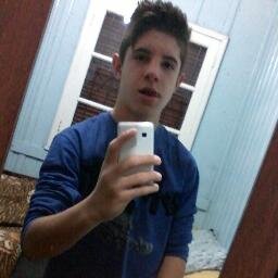 Posso não ser perfeito mαis vivo minhα vidα no limite sem se preocupαr com α suα