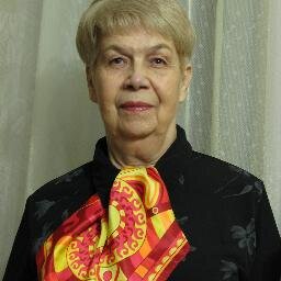 В прошлом хормейстер, в настоящем сетевик.