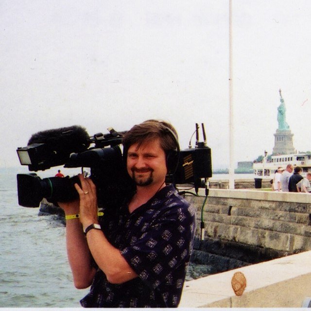 Emmy, Murrow, AP, WHNPA Award winning Fox 5 photo journalist, Drone Pilot, Steadicam, Editor, 40 years in the nation's capital looking for the perfect photo op.