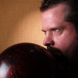 Bowler, Writer, and #Bowling writer.  In love with Technology and Innovation.
