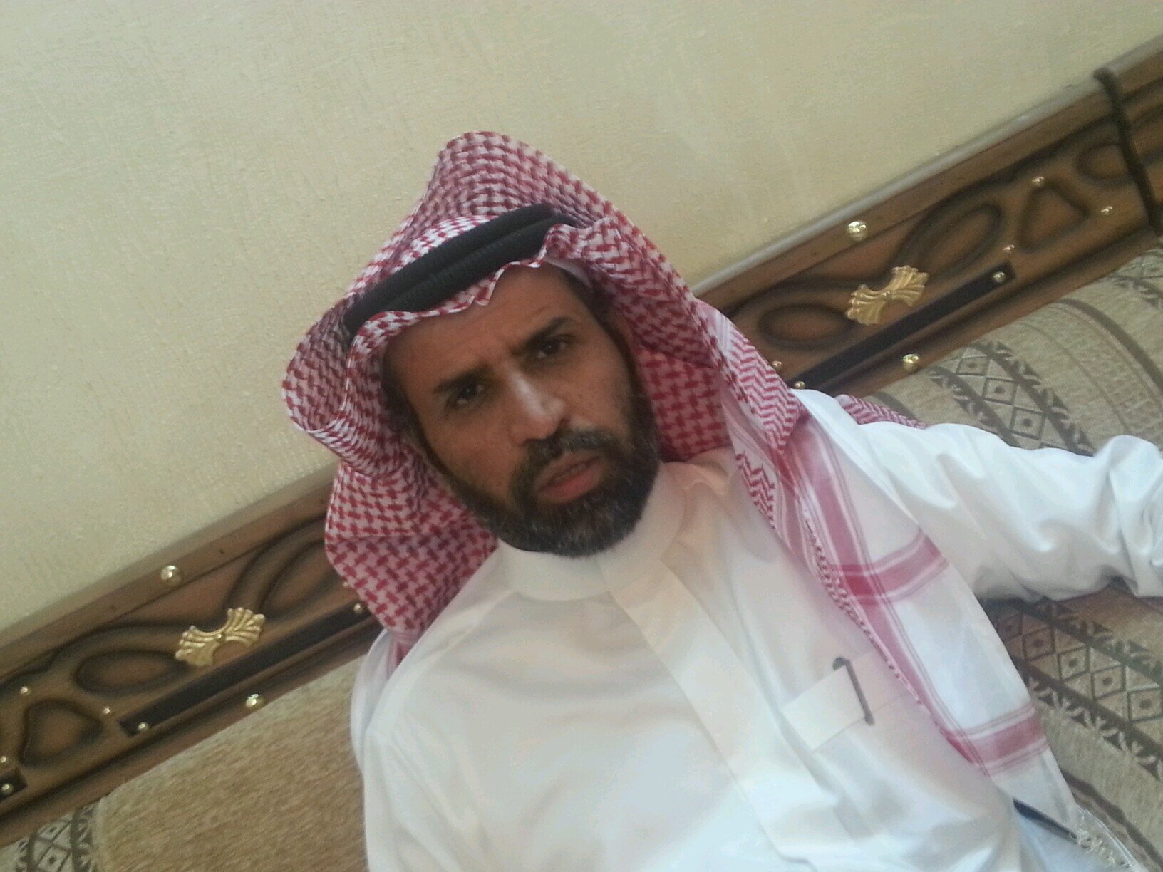 اللهم اكفني بحلالك عن حرامك واغنني بفضلك عمن سواك