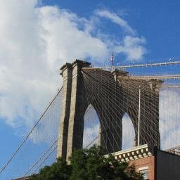 Brooklyn fan, author; expert. Writing guide to BK! Love quirky neighborhoods, bikes, NYC & pizza