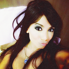♥ Larissa de Macedo Machado ♥ ( 25/08/13 vi ela)