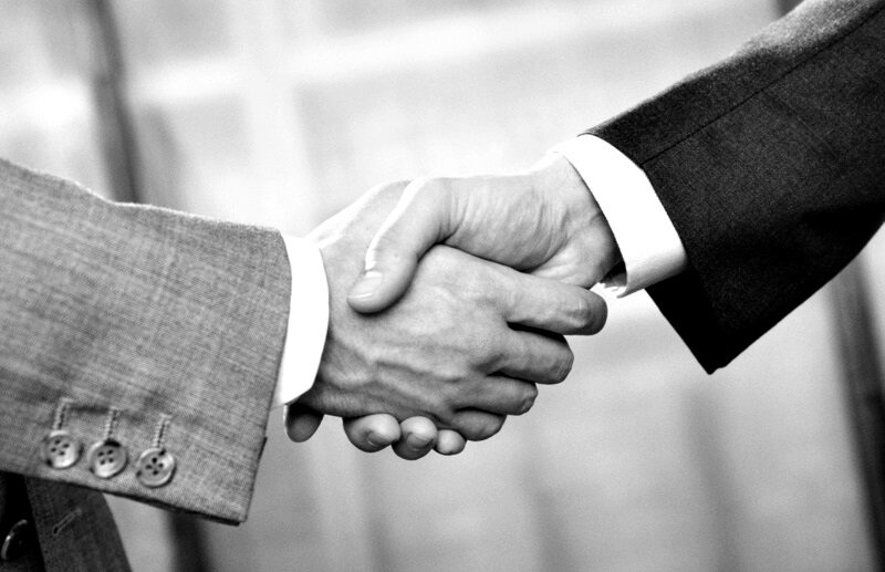 Somos la solución estratégica para que las empresas y organizaciones comuniquen  
 sus metas a las audiencias de su interés.