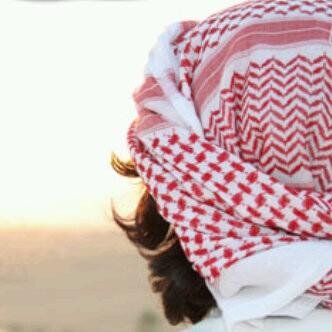 إيقن بكامل ثقتي إن لا أحد على حق ف الدنيا والي مثلي يضيع حقه
