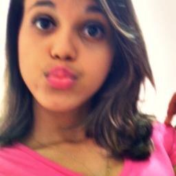 -'Onde existe o sentimento verdadeiro, consequentemente existe a real felicidade. !