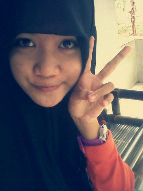stalker'in bio gue nih, kepo :D:* Accounting'13 in UMJ♥taken by @katadochi :* mentions for fllwback☺