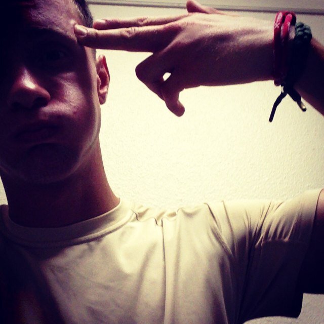 I leave the porch light on so you know im here #fuckteams #GetWitItOrGetMovedOn