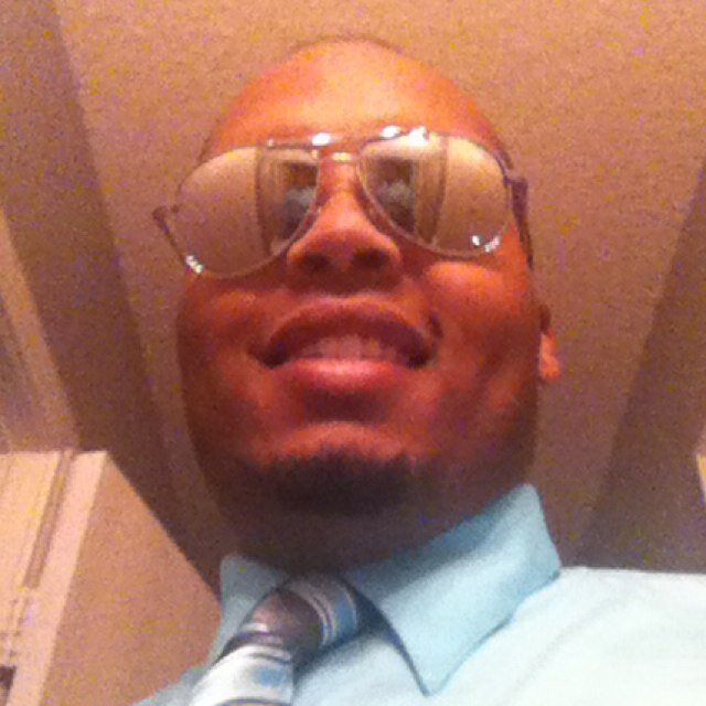 25yr old single father to a beautiful little boy. I love life and everything about it. That is all...