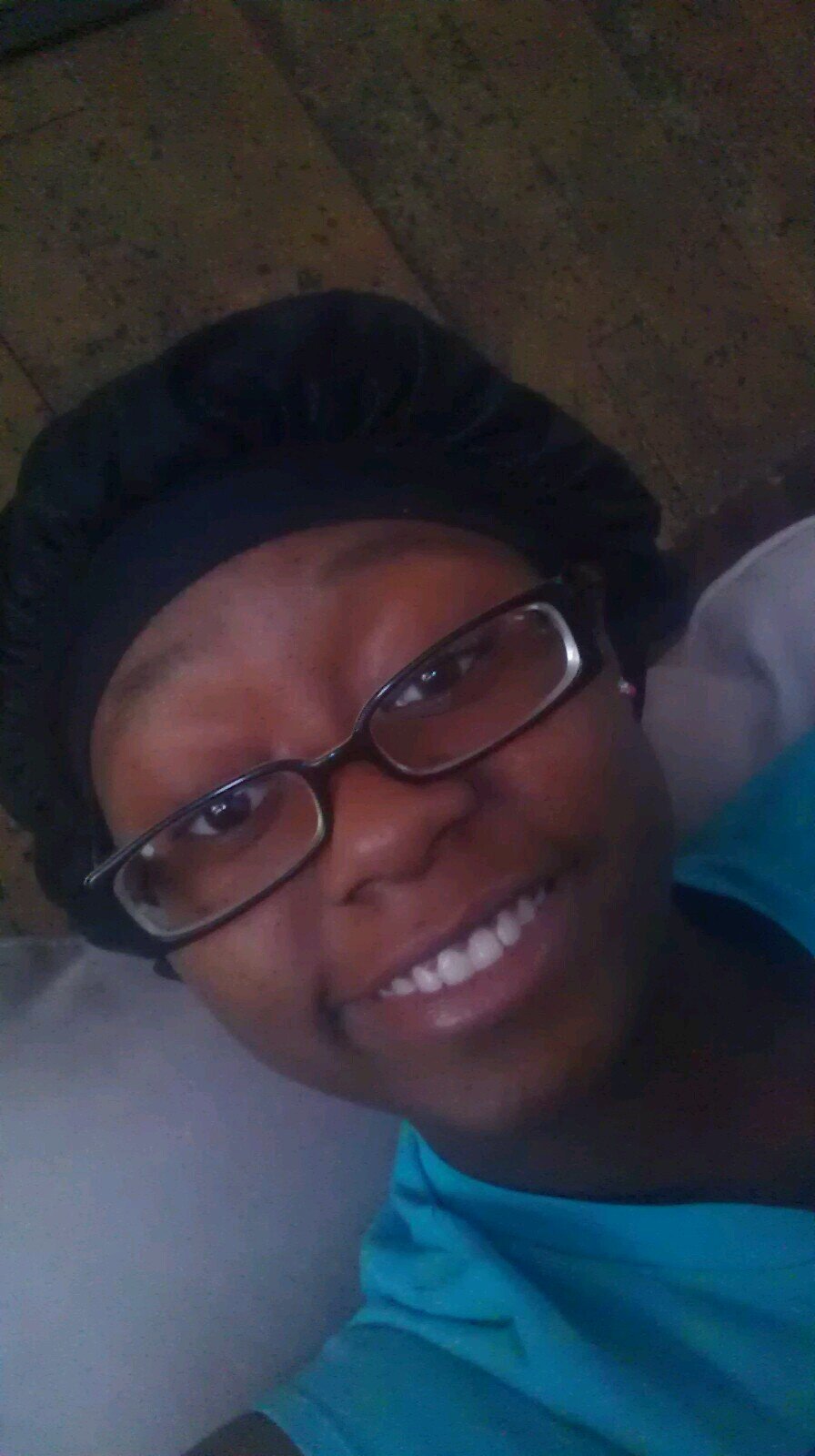 Im Jasminee  ! Im Also Cool , Fun, & Beautiful ;) !& oh Did i mention i was Bipolar? ...Ayeeee Follow Me Doe.. ,3