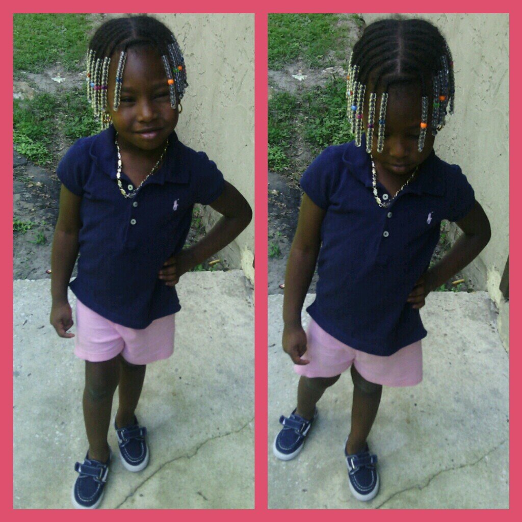 --LONG HAIR ND LIP GLOSS POPPIN INSTEAD OF TWEET WATCHIN GON HEAD ND FOLLOWME YOOO..#KERI MOMMY#FREE BABYG