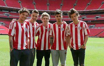 Esto es para todas las directioners girls y directioners boys !