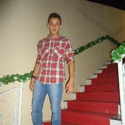 ♥Sigo quem me seguir agora, só avisar :3