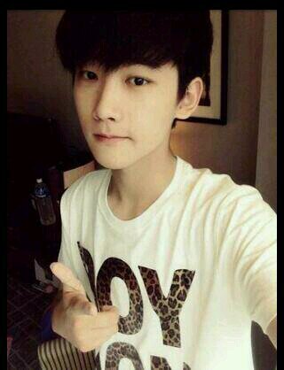 we are one we are exo!!ผมน้องเล็กขี้อายเซฮุนครับ มักเน่ที่น่ารักแห่งวงเอ็กซ์โซ^^