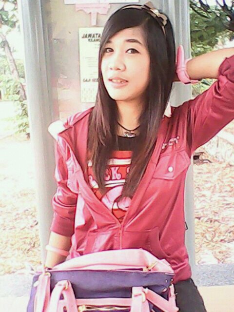 Thank kepada yang follow saye