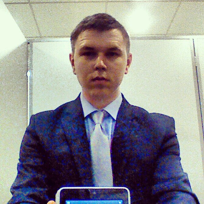 legtar's profile picture. Bank worker