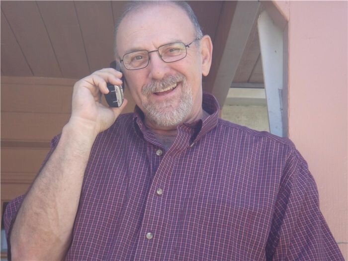 Hi. Harry here. Senior driver with 40 yrs. experience behind the wheel.  Addicted to Cars and rock music. Founder of http://t.co/mE75PhVHh1
