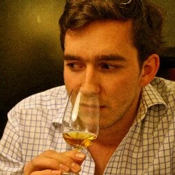 Luxury Spirits manager @Dalmorewhisky               Whisky ... cheereth God and man! #wine & #spirits lover