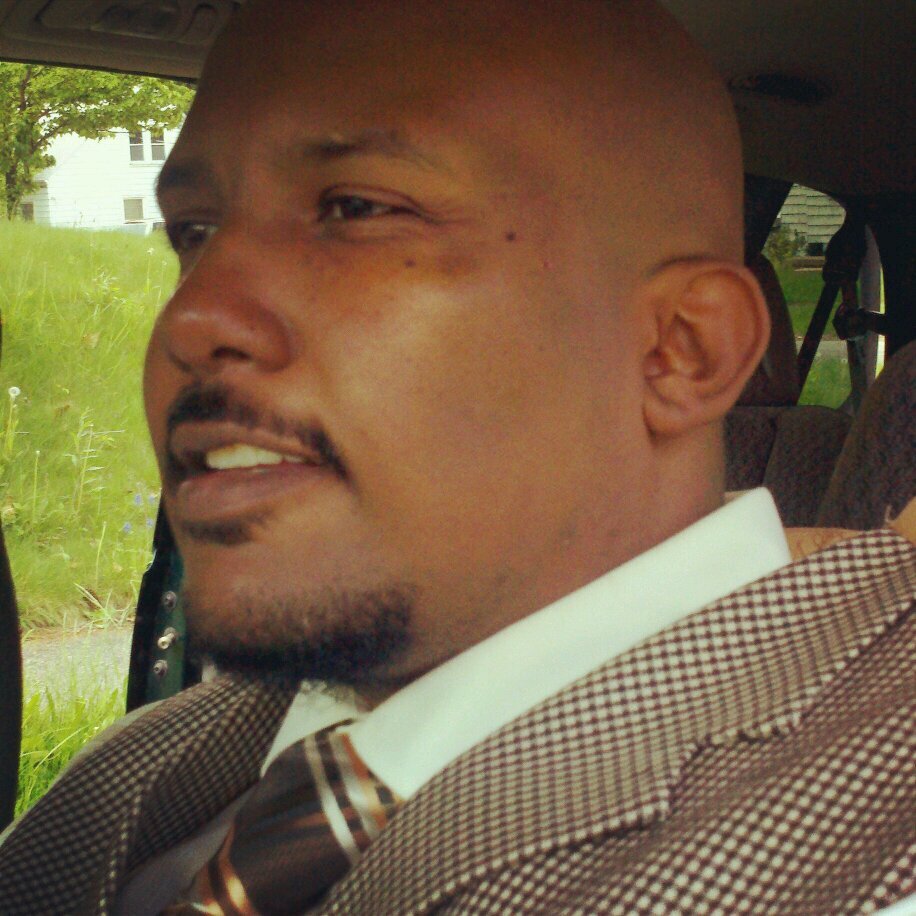 Pastor_O_b's profile picture. saved by grace