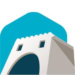 Alojamiento en apartamentos y casas típicas menorquinas.  Accommodation in tourist apartments and typical Menorca houses.