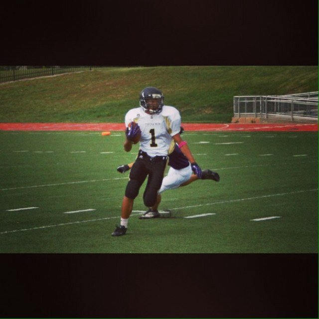 Young bol from top city football is life follow me i follow back 14 team lightskin