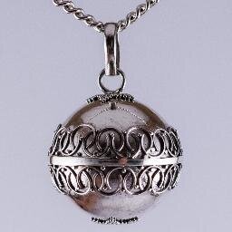 Harmony Ball est un site spécialisé dans les bijoux de grossesse et bolas de grossesse.